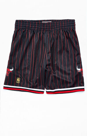 Mitchell & Ness Bulls Swingman Basketball Shorts