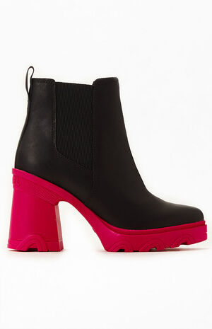 Women's Brex Heel Chelsea Boots image number 2