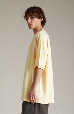 Garden Yellow T-Shirt image number 3