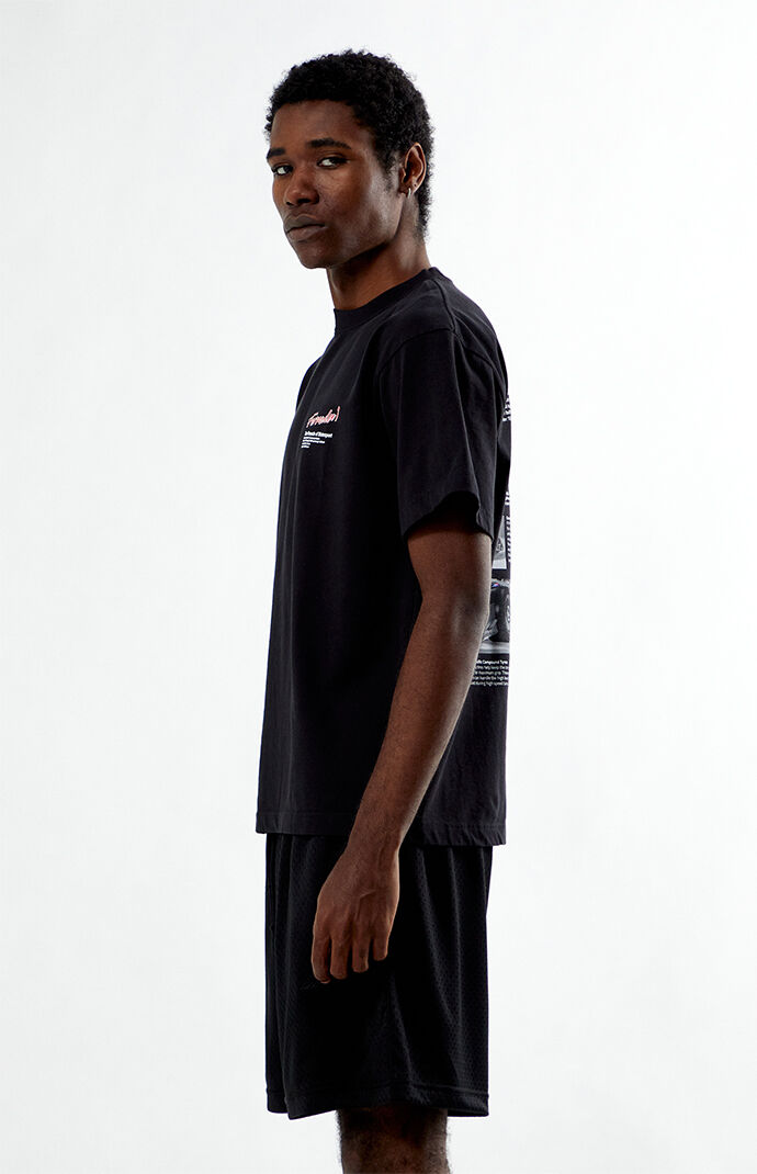 ★PACSUN★F1 x PacSun 鈴鹿 ジャパン ドッグファイト Tシャツ Formula 1 x PacSun Specs T-Shirt | PacSun