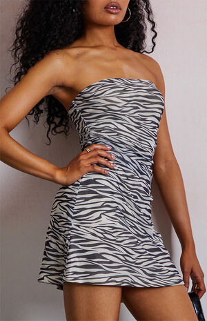Printed Strapless Mesh Mini Dress image number 2