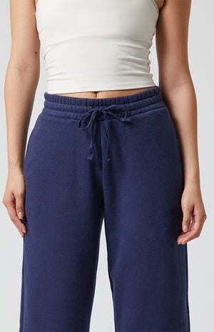Solid Fleece Baggy Sweatpants image number 3