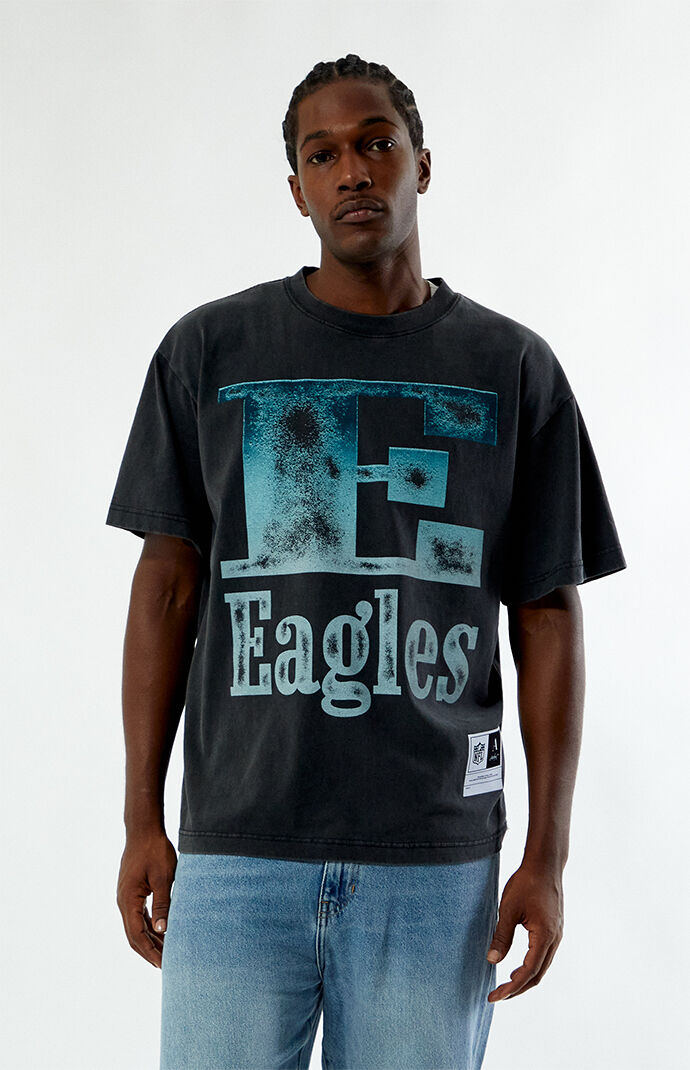 NFL x Aleali May Philadelphia Eagles T-Shirt