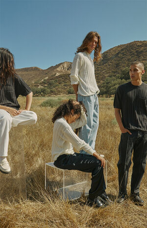 Eco Lightweight Long Sleeve Mock Neck T-Shirt image number 3