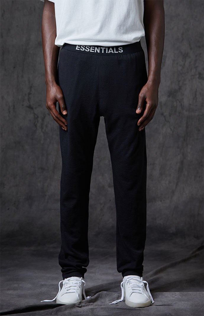 有名なブランド Fear of God Essentials Essentials Black Lounge Pants | PacSun パンツ