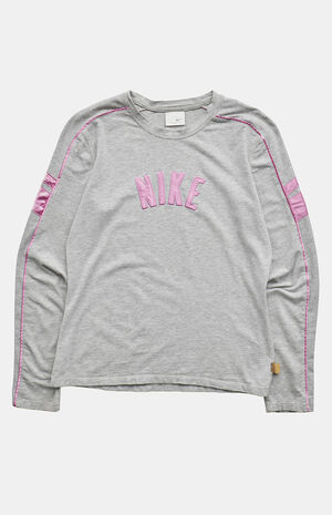 2000s Pink Nike Long Sleeve T-Shirt image number 1