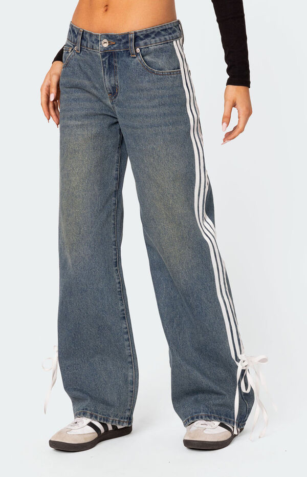 Washed Low Rise Bow Ribbon Baggy Jeans
