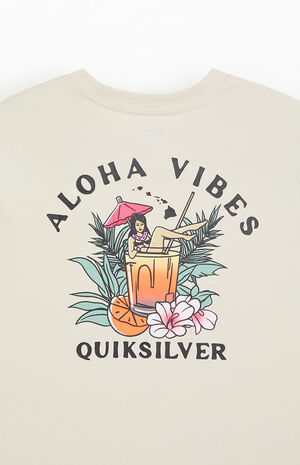 Hi Aloha Vibes Classic T-Shirt image number 4