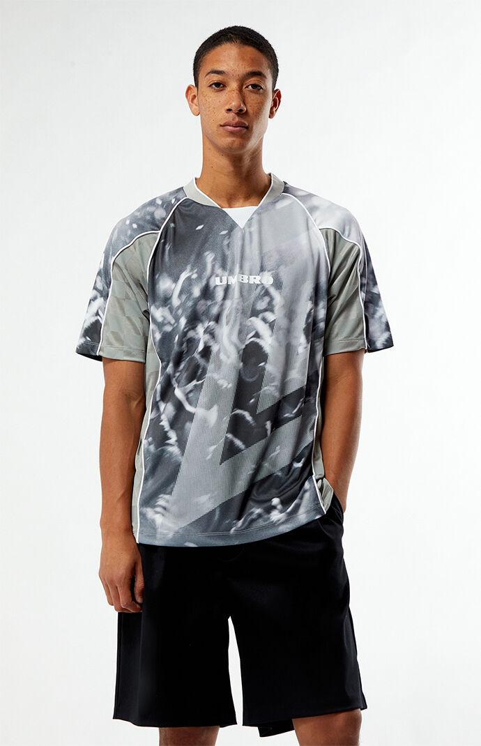 Umbro Gray Paneled Jersey T-Shirt