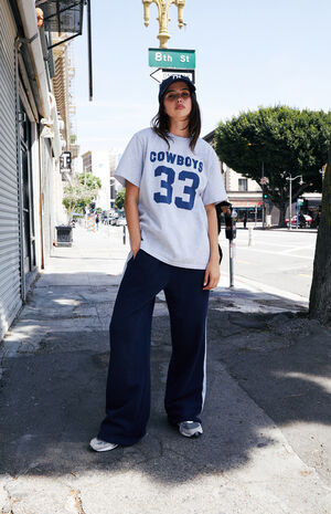 Penelope Cowboys 33 T-Shirt image number 1