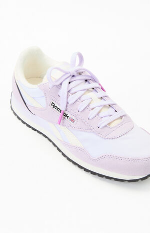 Women's Lilac Classic AZ Sneakers image number 6