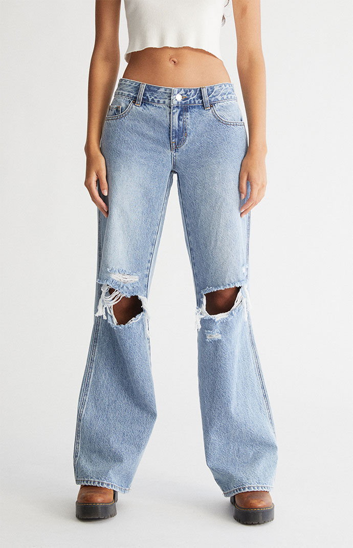 デニム・ジーパン   Here are some light blue low rise baggy fit den Pacsun Light Blue Ripped Low Rise Baggy Jeans | PacSun