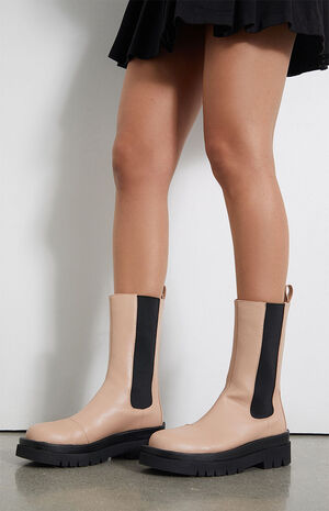 Women's Rose Jinna Boots image number 2