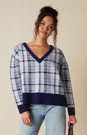 Eliza V-Neck Pullover Sweater image number 1