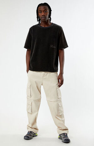 Black Flores T-Shirt image number 3