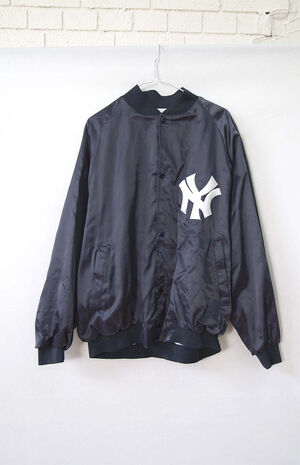 Upcycled New York Yankees Bomber Jacket image number 1