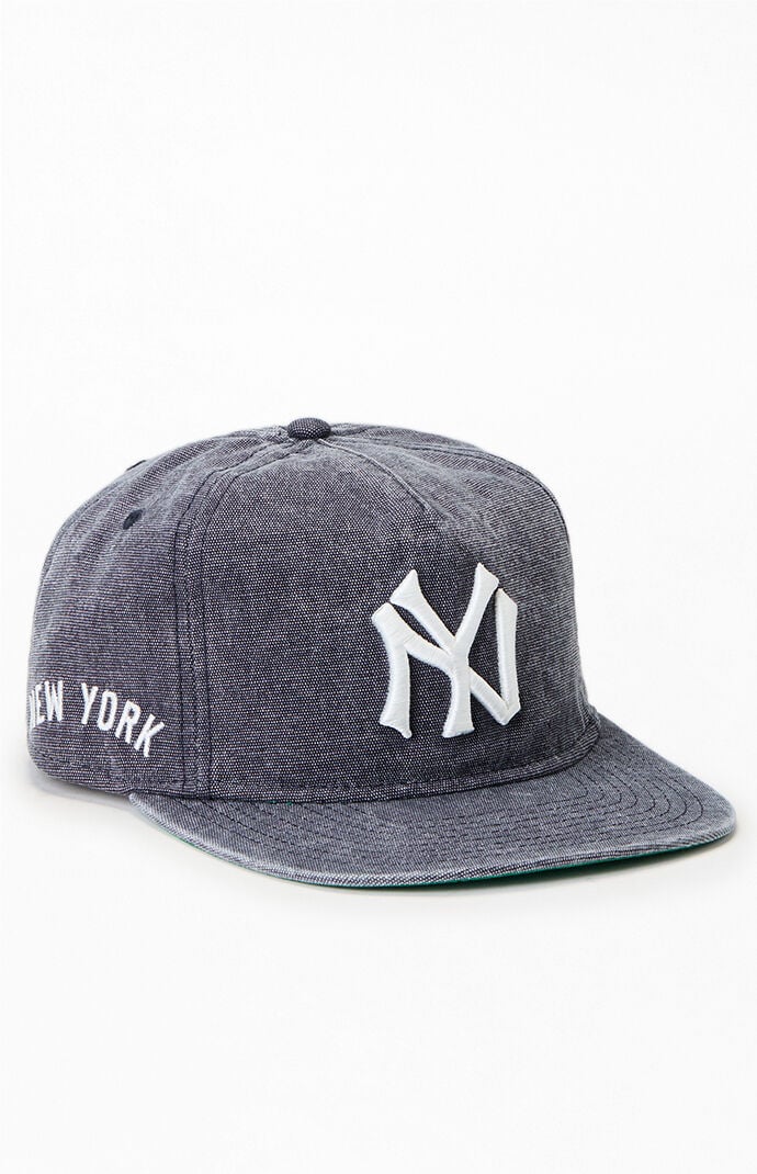 New Era New York Yankees 19TWENTY Classic Snapback Hat
