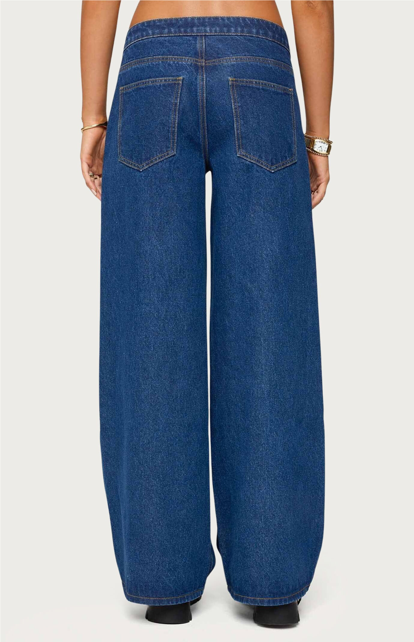 Edikted Edie Belt Detail Low Rise Jeans