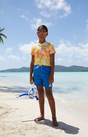 Short Sleeve Zip Front Rash Guard image number 1