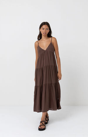 Chocolate Classic Tiered Midi Dress image number 4