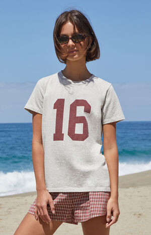 Silver Chloe 16 T-Shirt image number 1