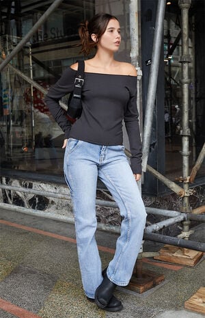 Black Bonnie Off-The-Shoulder Top image number 3