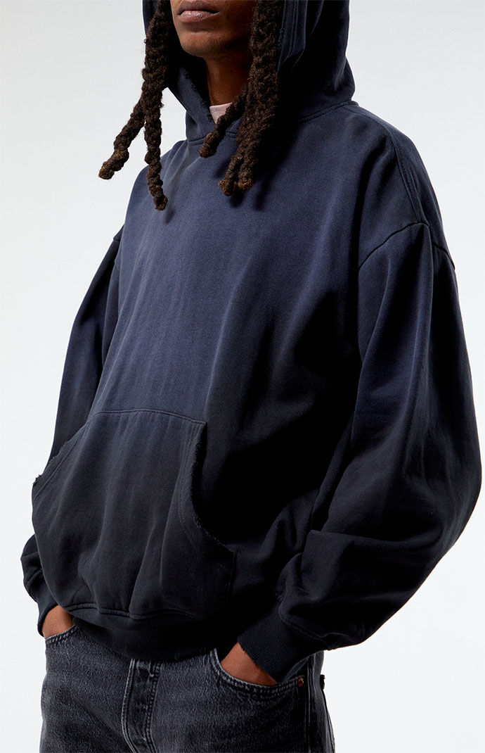 Black discount hoodie pacsun