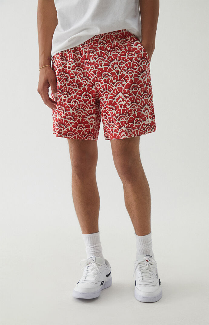 Classic V Pull On Shorts