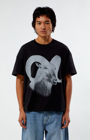 Ram Cropped Boxy T-Shirt image number 1