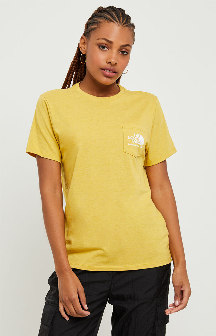 north face tri blend pocket tee