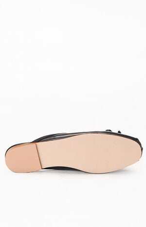 Women's Black Cutesy Ballet Flats image number 4