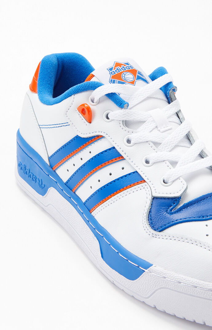 adidas white & blue rivalry low shoes