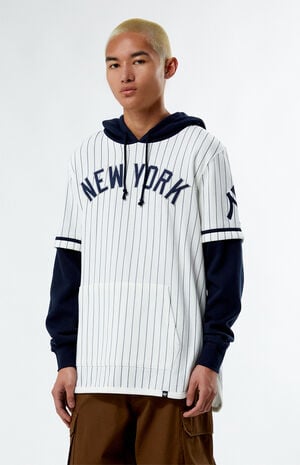 New York Yankees '47 White Pinstripe Double Header Pullover Hoodie image number 1