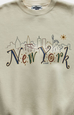 90s New York Crew Neck Sweatshirt image number 2