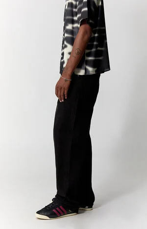 Logan Relaxed Straight Jeans Black image number 3
