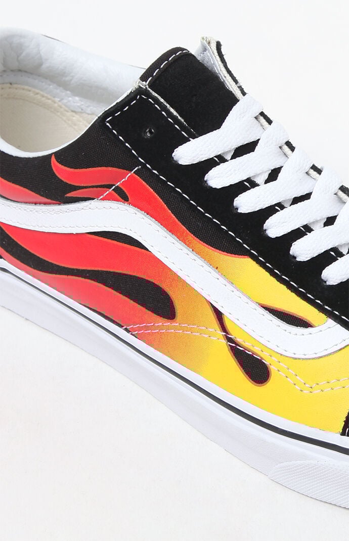 Vans old skool flame on feet shop