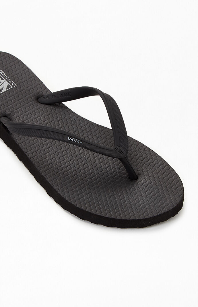 Vans top sandals pacsun