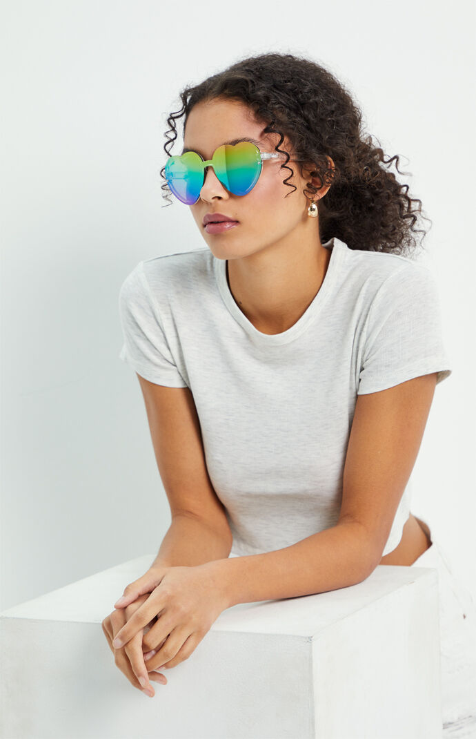 Vans Rainbow Heart Sunglasses | PacSun