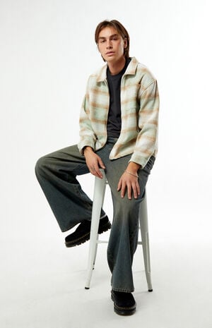 Wordmark Zip Up Long Sleeve Shirt image number 5