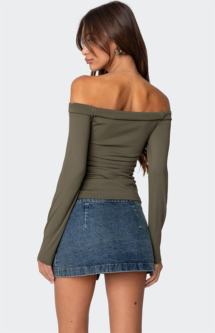 ♡PELLICULE loose offshoulder tops♡ Edikted Celly Rolled Off Shoulder Top | PacSun