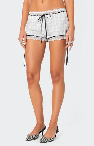 Ribbon Lacey Eyelet Shorts image number 4