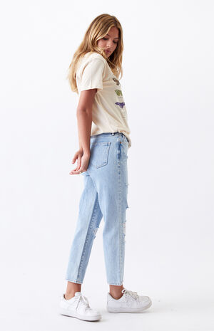 Light Mom Jeans image number 5