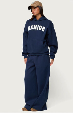 Senior Girl Oversized Hoodie image number 4