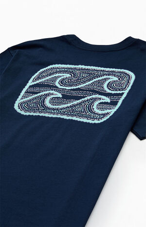 Crayon Wave T-Shirt image number 4