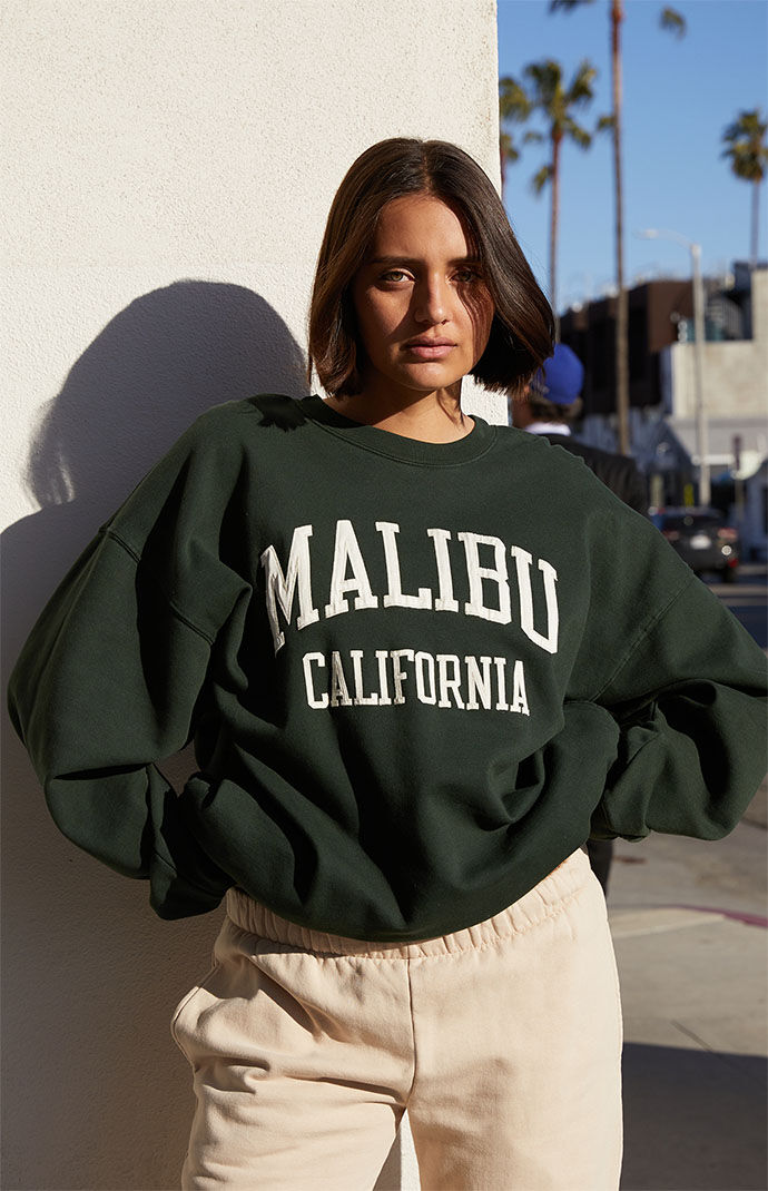 トップス NEW Brandy John Galt Malibu Sweatshirt Brandy Melville John Galt Malibu Sweatshirt Perfectly Worn