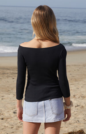 Black Boat Neck Long Sleeve Top image number 3