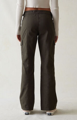 Green Low Rise Cargo Flare Pants image number 4
