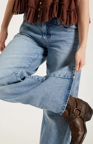 Casey Low Rise Baggy Jeans Astrid image number 5