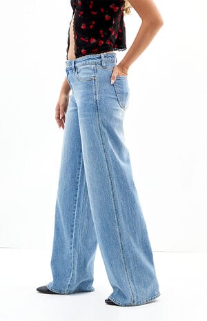 Stretch Medium Indigo Curve Low Rise Baggy Jeans image number 3