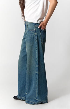 Sloane Low Rise Ultra Baggy Jeans Dark Blue image number 3